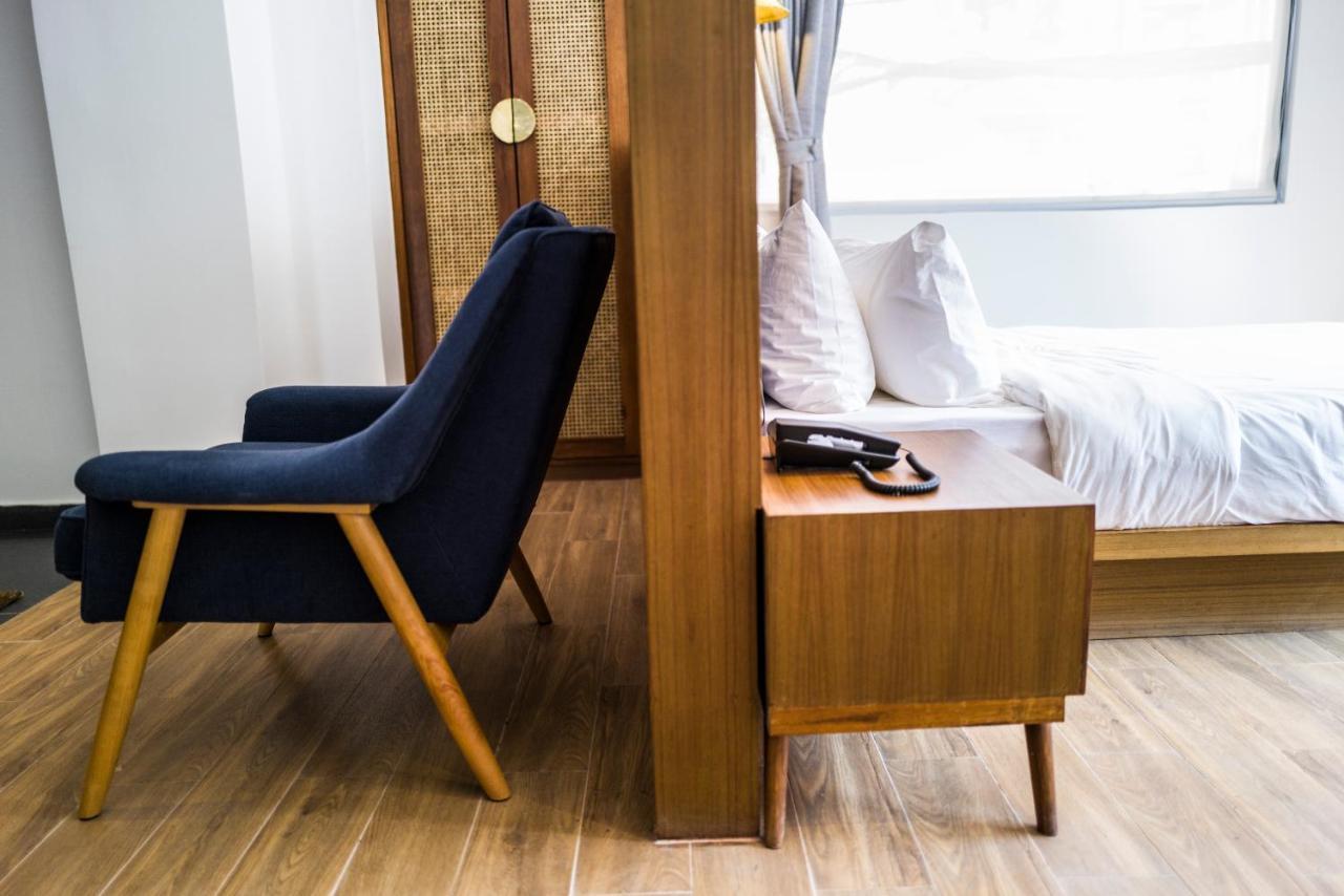 Nomad Hotel Lazimpat Катманду Экстерьер фото
