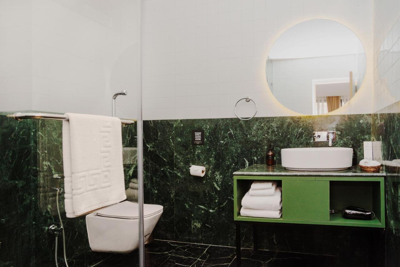 Nomad Hotel Lazimpat Катманду Экстерьер фото