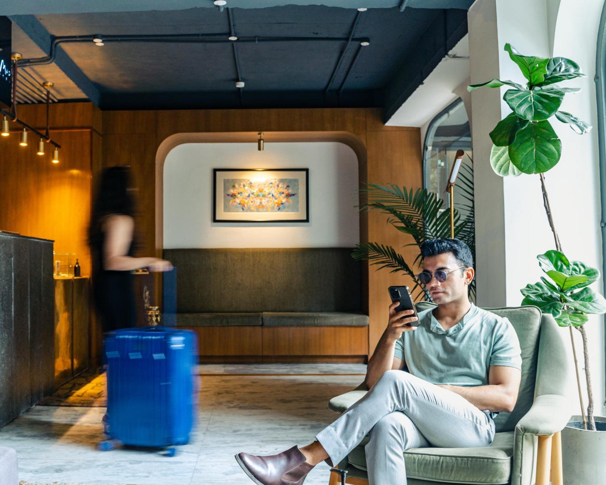 Nomad Hotel Lazimpat Катманду Экстерьер фото