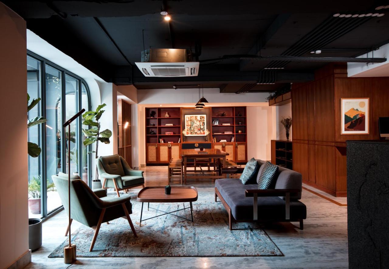 Nomad Hotel Lazimpat Катманду Экстерьер фото
